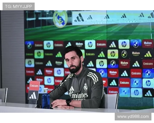 阿韦洛亚召开队长会议并与全队见面